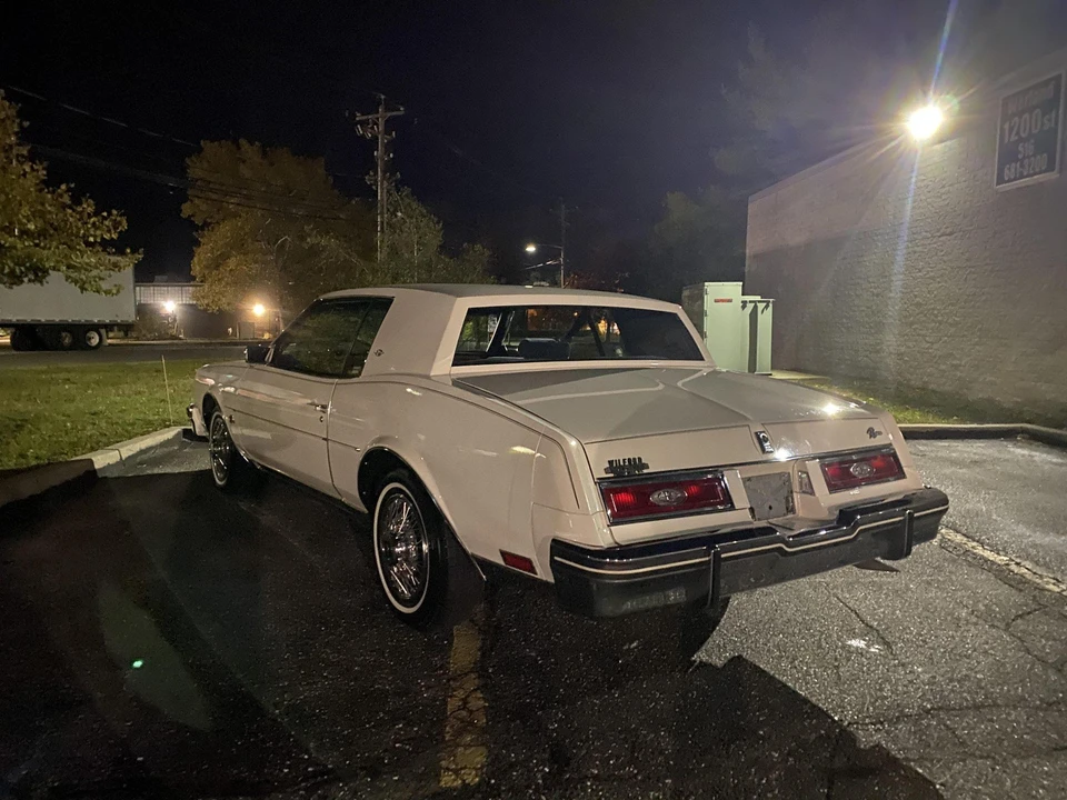 1983 Buick Riviera 4th-7th Gen - Image 22 of 31
