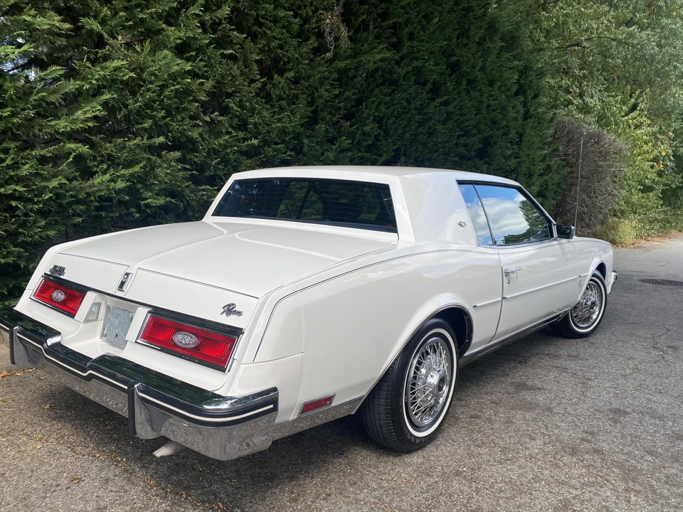1983 Buick Riviera 4th-7th Gen - Image 14 of 31