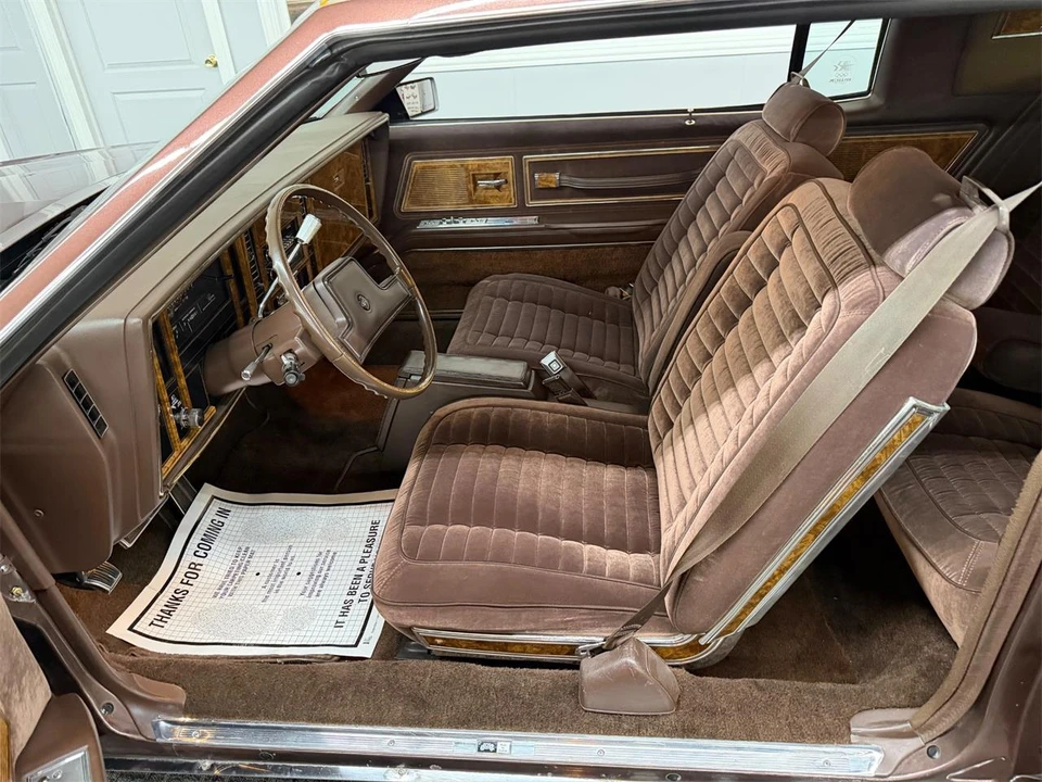 1983 Buick Riviera 4th-7th Gen - Image 28 of 31