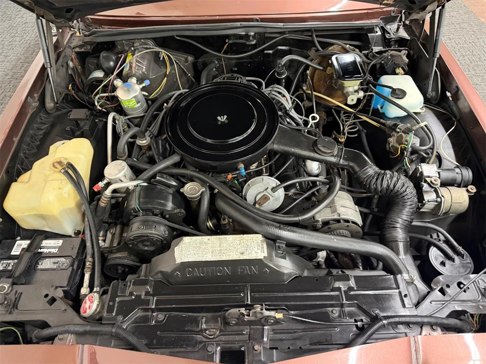 1983 Buick Riviera 4th-7th Gen - Image 20 of 31