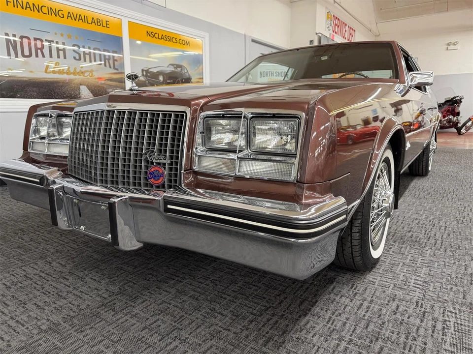 1983 Buick Riviera 4th-7th Gen - Image 8 of 31