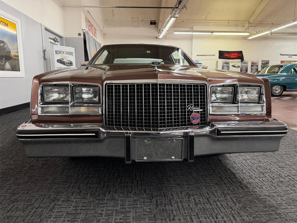 1983 Buick Riviera 4th-7th Gen - Image 6 of 31