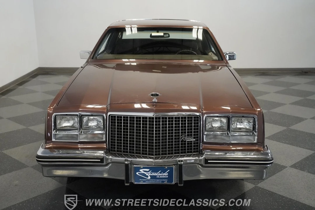 1983 Buick Riviera 4th-7th Gen - Image 6 of 12