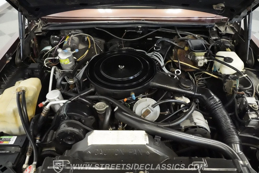 1983 Buick Riviera 4th-7th Gen - Image 4 of 12