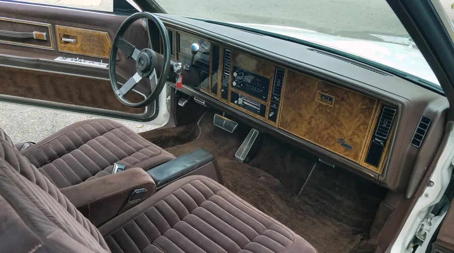 1983 Buick Riviera 4th-7th Gen - Image 6 of 12