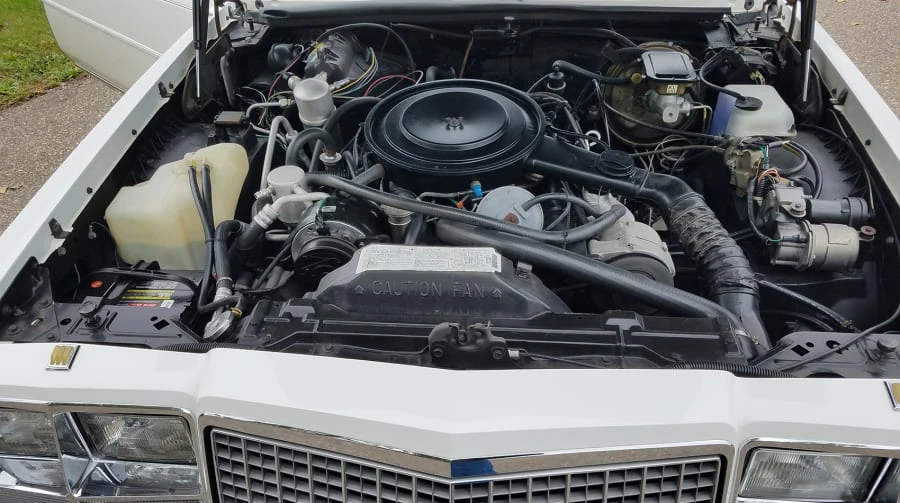 1983 Buick Riviera 4th-7th Gen - Image 7 of 12
