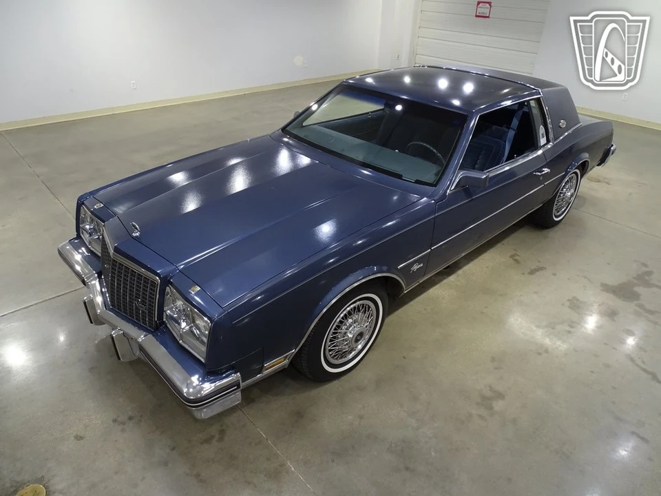 1983 Buick Riviera 4th-7th Gen - Image 3 of 12