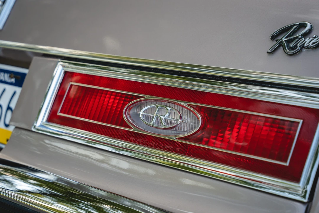 1983 Buick Riviera 4th-7th Gen - Image 31 of 31