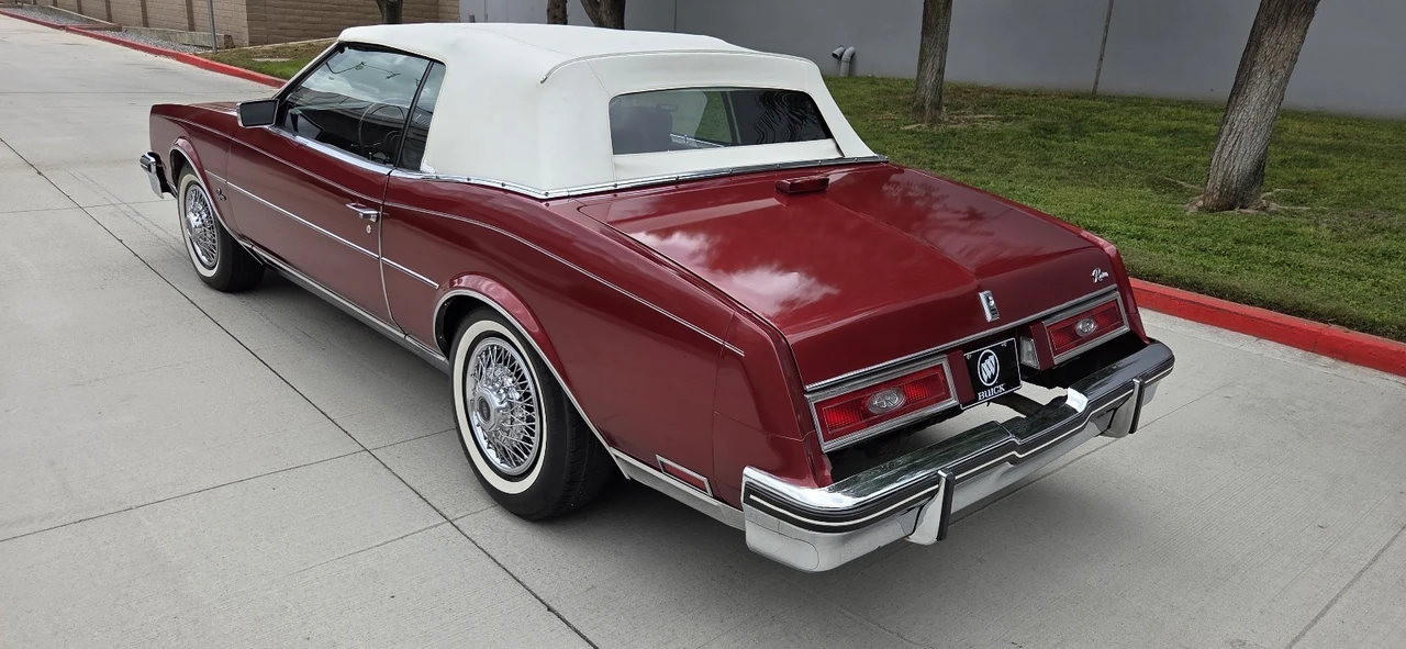 1983 Buick Riviera 4th-7th Gen - Image 11 of 31