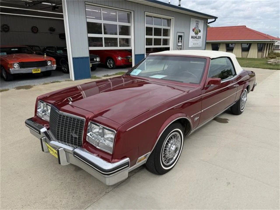 1983 Buick Riviera 4th-7th Gen - Image 4 of 28