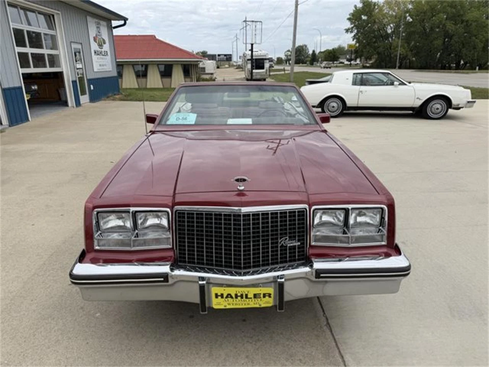 1983 Buick Riviera 4th-7th Gen - Image 11 of 28
