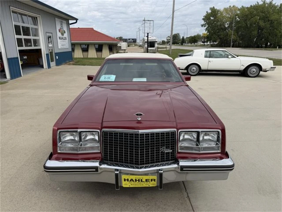 1983 Buick Riviera 4th-7th Gen - Image 3 of 28