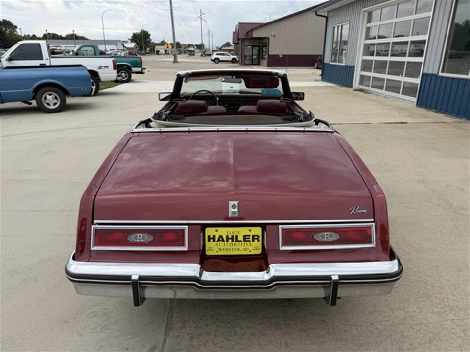1983 Buick Riviera 4th-7th Gen - Image 15 of 28