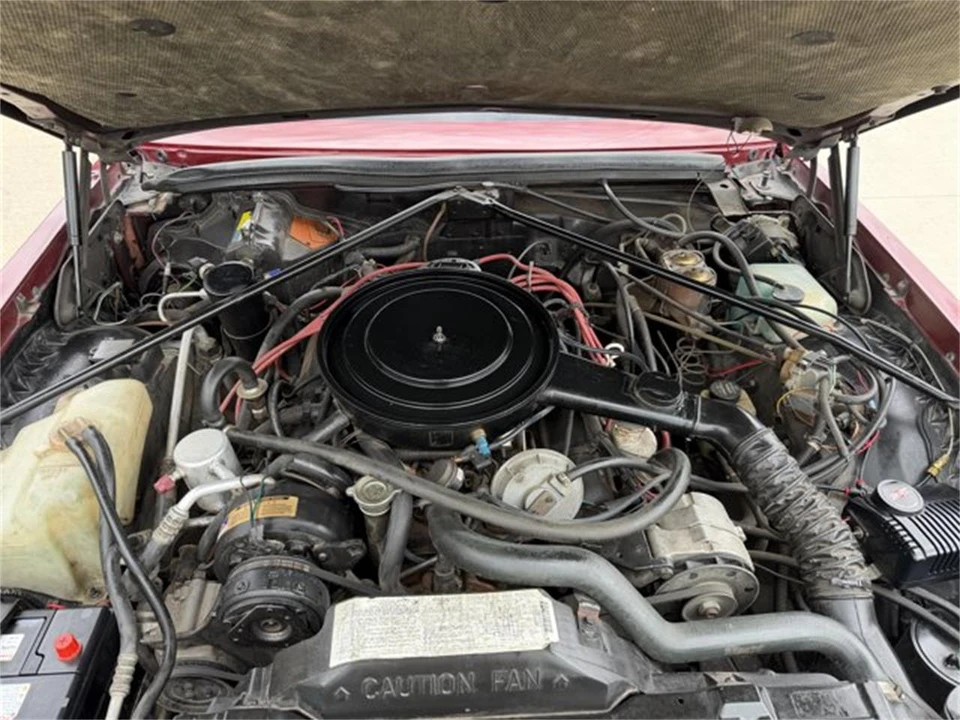 1983 Buick Riviera 4th-7th Gen - Image 25 of 28