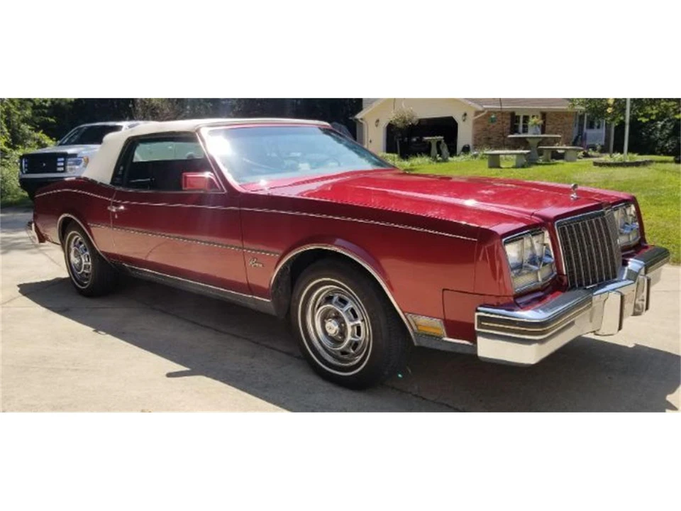 1983 Buick Riviera 4th-7th Gen - Image 4 of 30