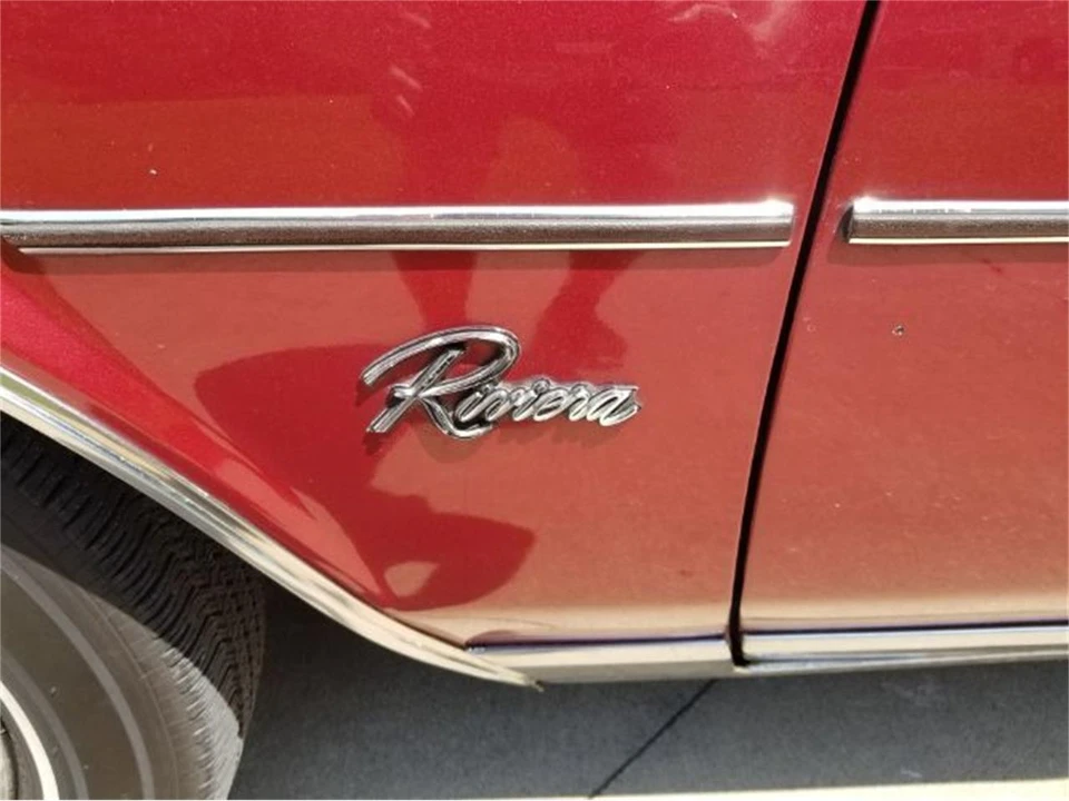 1983 Buick Riviera 4th-7th Gen - Image 16 of 30