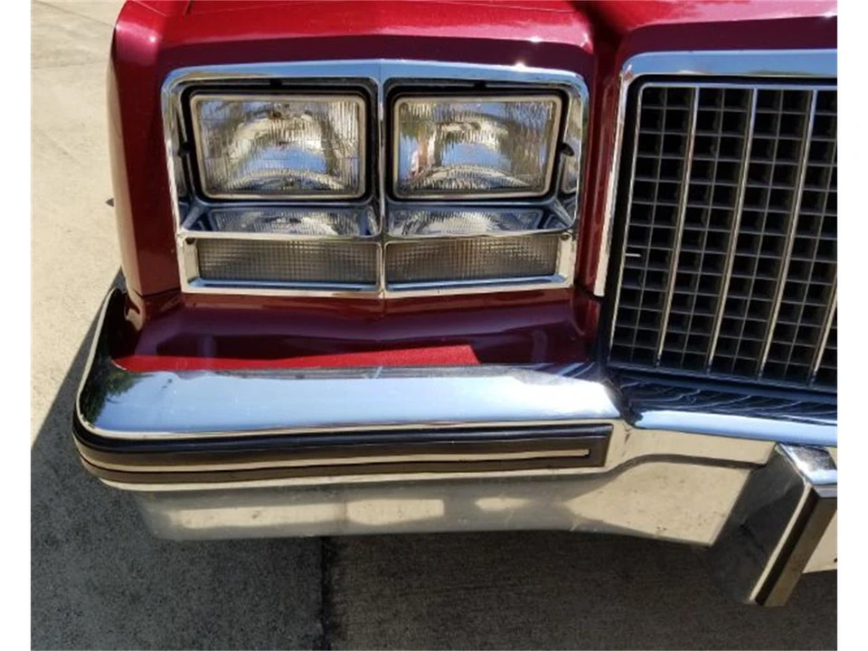 1983 Buick Riviera 4th-7th Gen - Image 14 of 30