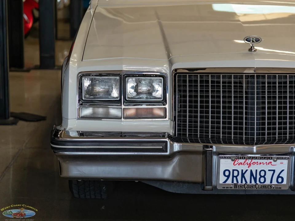 1983 Buick Riviera 4th-7th Gen - Image 15 of 21