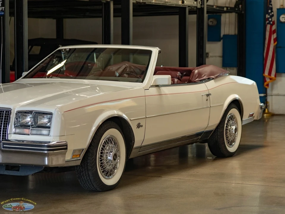 1983 Buick Riviera 4th-7th Gen - Image 10 of 21