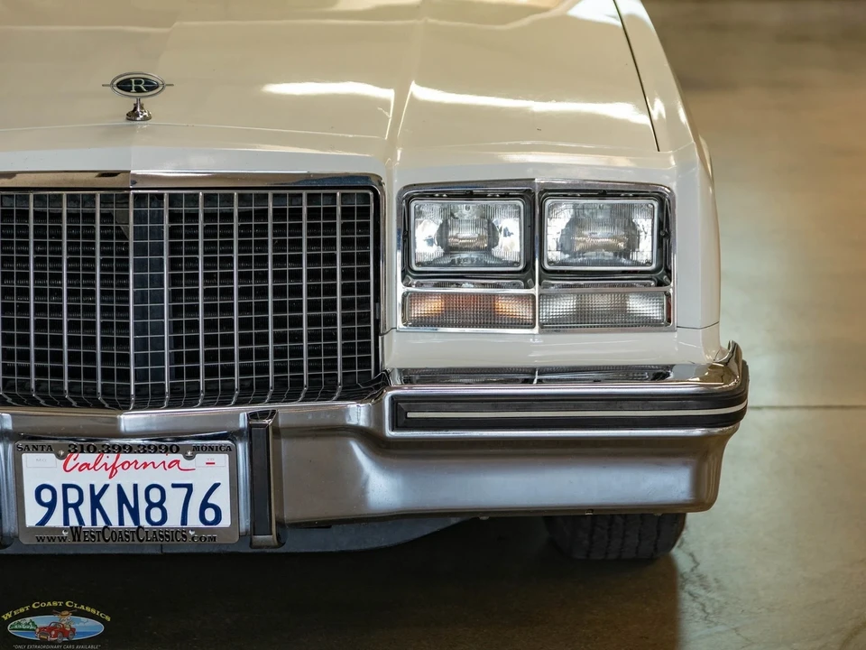 1983 Buick Riviera 4th-7th Gen - Image 17 of 21