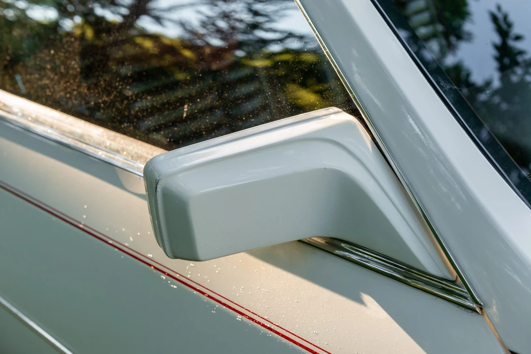 1983 Buick Riviera 4th-7th Gen - Image 26 of 31