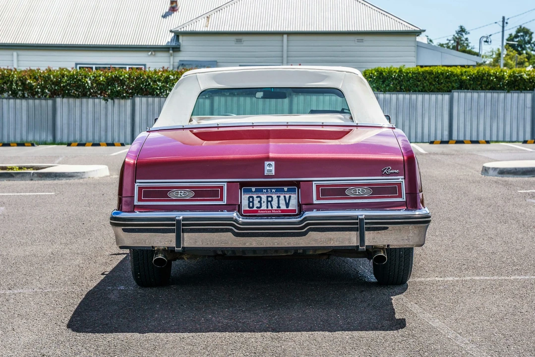 1983 Buick Riviera 4th-7th Gen - Image 14 of 21