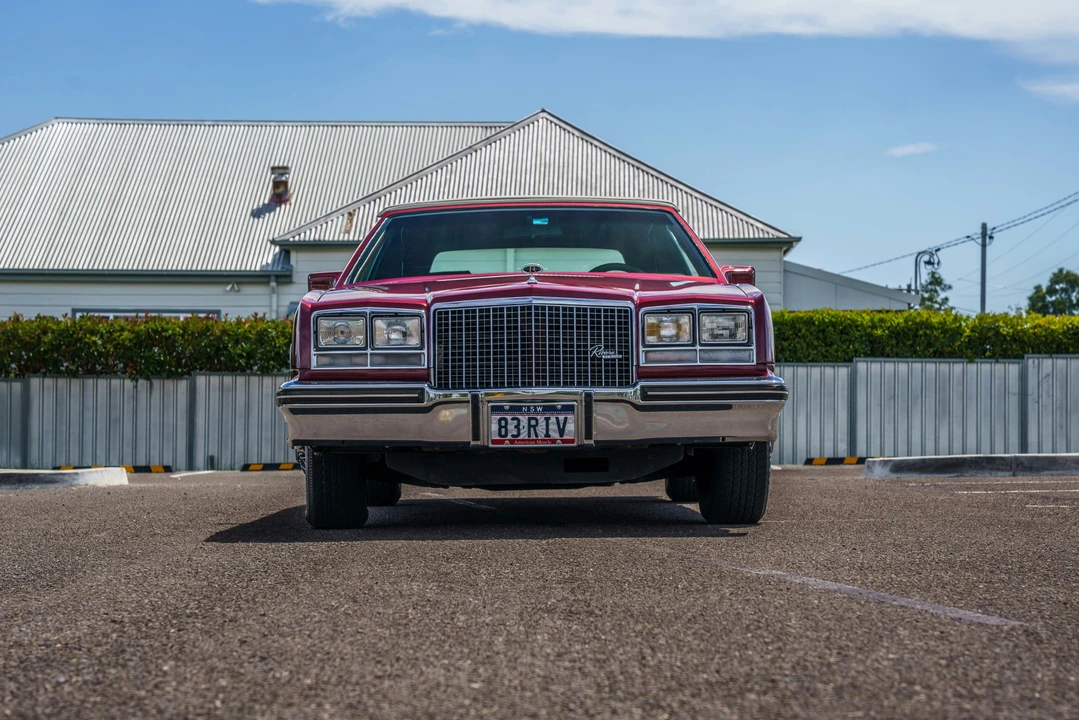 1983 Buick Riviera 4th-7th Gen - Image 2 of 21