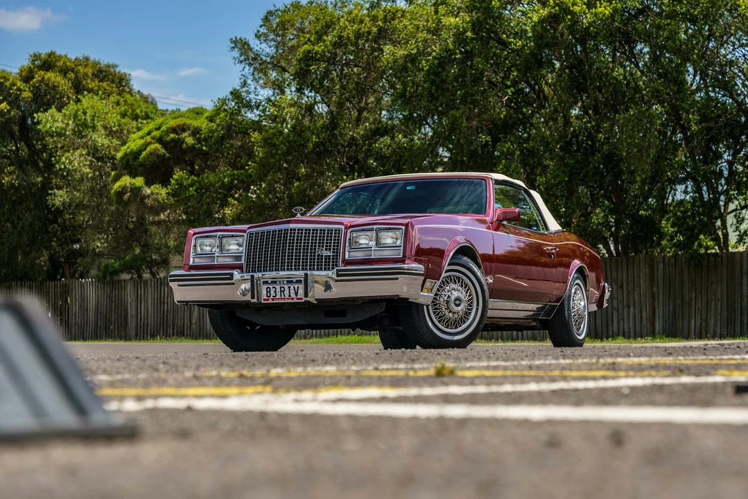 1983 Buick Riviera 4th-7th Gen - Image 17 of 21