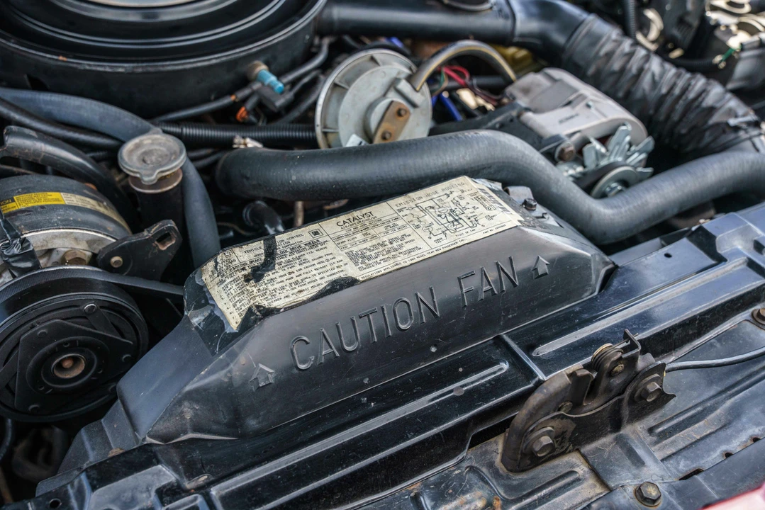 1983 Buick Riviera 4th-7th Gen - Image 7 of 21