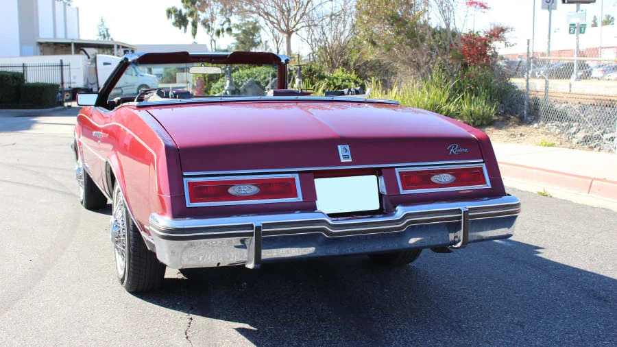 1983 Buick Riviera 4th-7th Gen - Image 4 of 8
