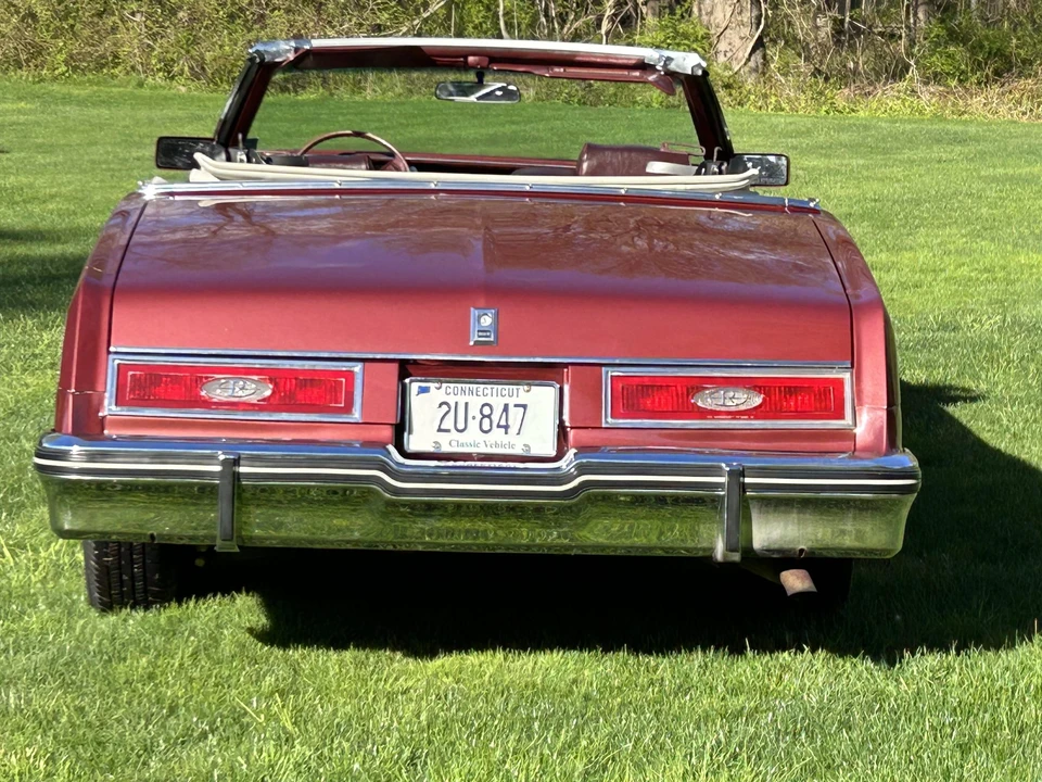 1983 Buick Riviera 4th-7th Gen - Image 10 of 31