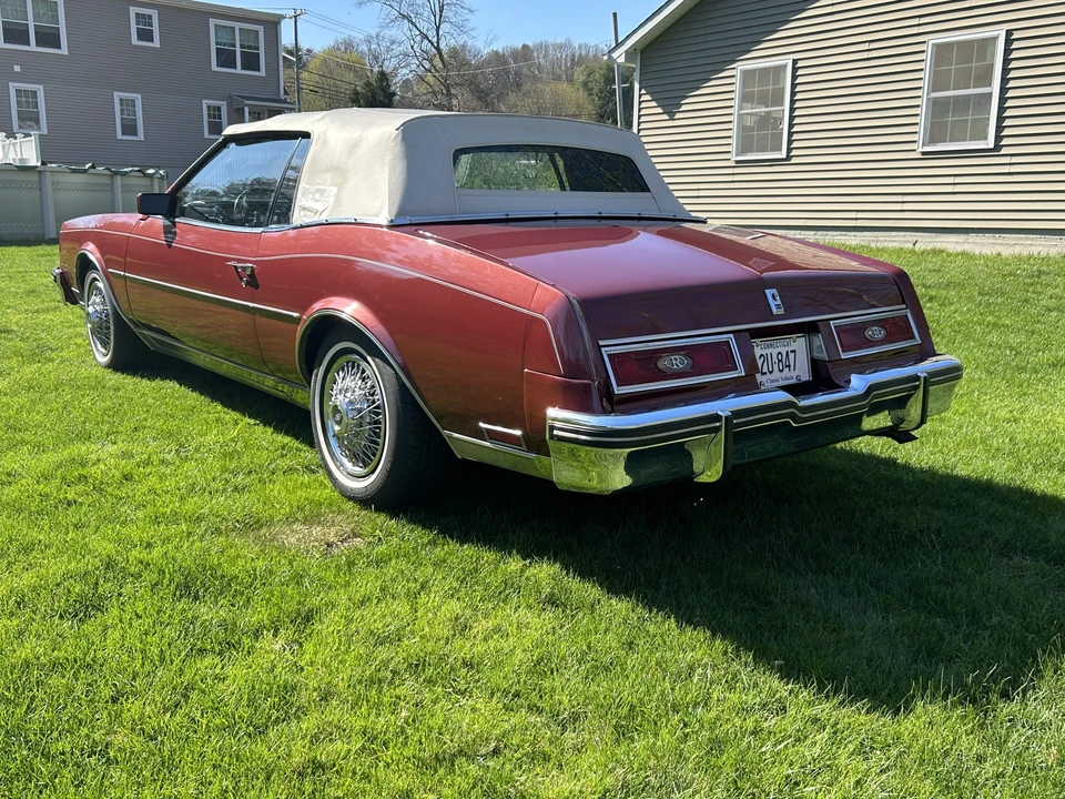 1983 Buick Riviera 4th-7th Gen - Image 6 of 31