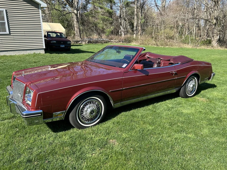 1983 Buick Riviera 4th-7th Gen - Image 12 of 31