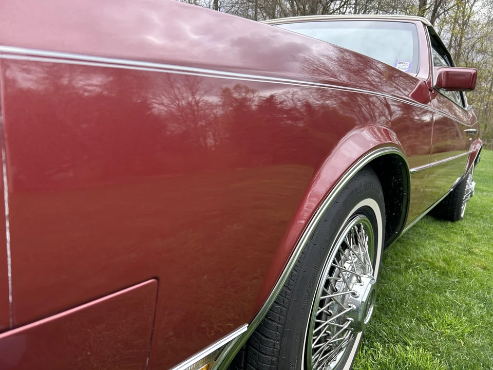 1983 Buick Riviera 4th-7th Gen - Image 25 of 31