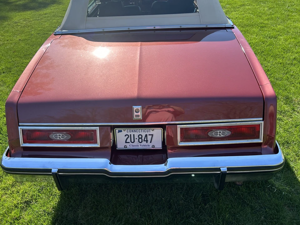 1983 Buick Riviera 4th-7th Gen - Image 27 of 31