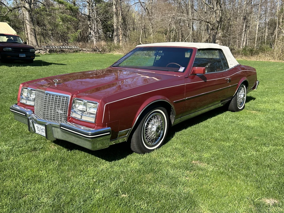 1983 Buick Riviera 4th-7th Gen - Image 4 of 31