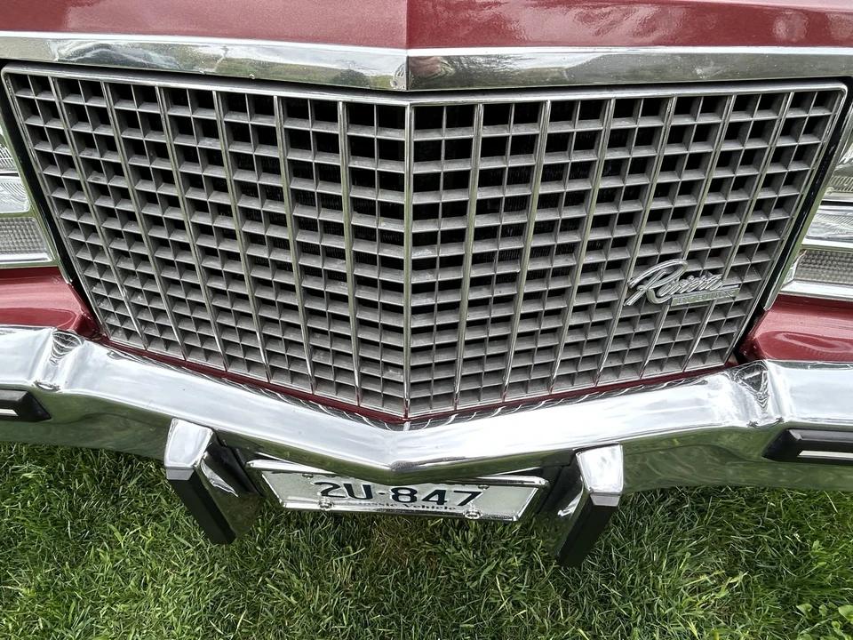 1983 Buick Riviera 4th-7th Gen - Image 19 of 31