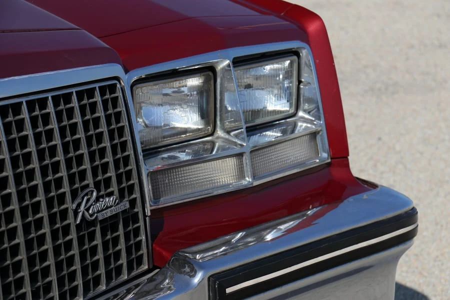 1983 Buick Riviera 4th-7th Gen - Image 7 of 29