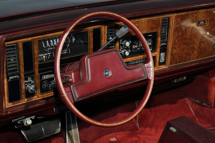 1983 Buick Riviera 4th-7th Gen - Image 23 of 29