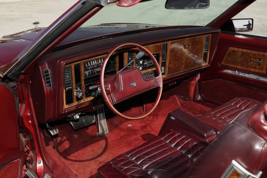 1983 Buick Riviera 4th-7th Gen - Image 20 of 29