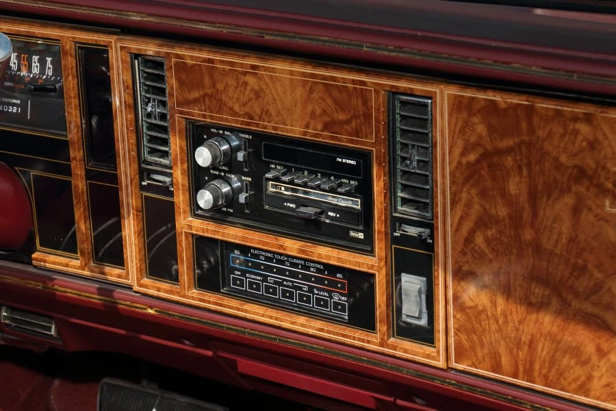 1983 Buick Riviera 4th-7th Gen - Image 18 of 29