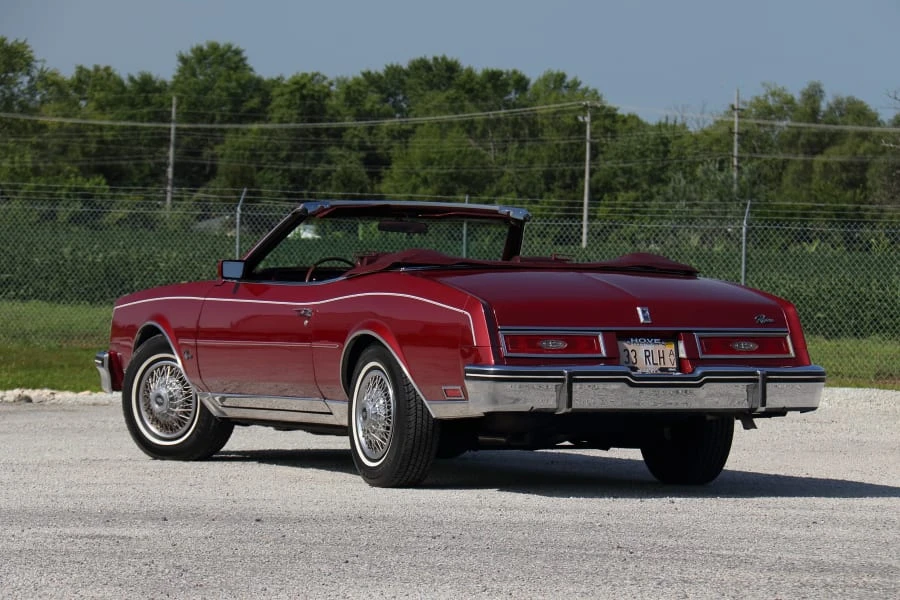 1983 Buick Riviera 4th-7th Gen - Image 11 of 29