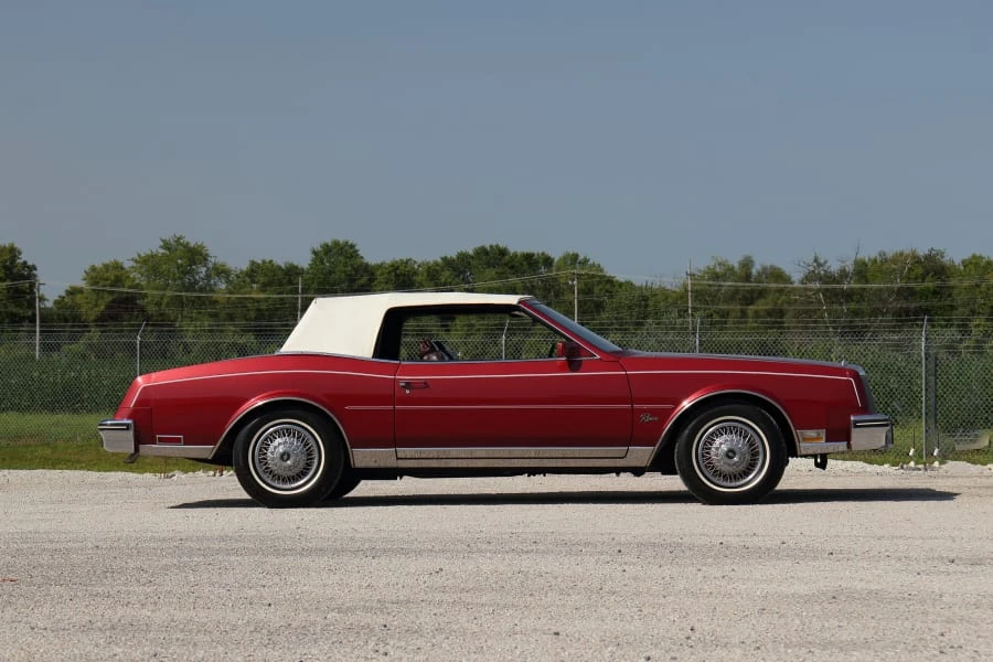 1983 Buick Riviera 4th-7th Gen - Image 8 of 29