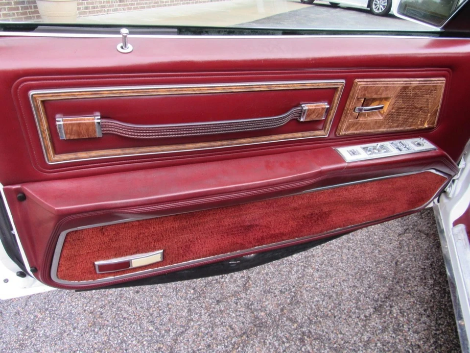 1983 Buick Riviera 4th-7th Gen - Image 23 of 31