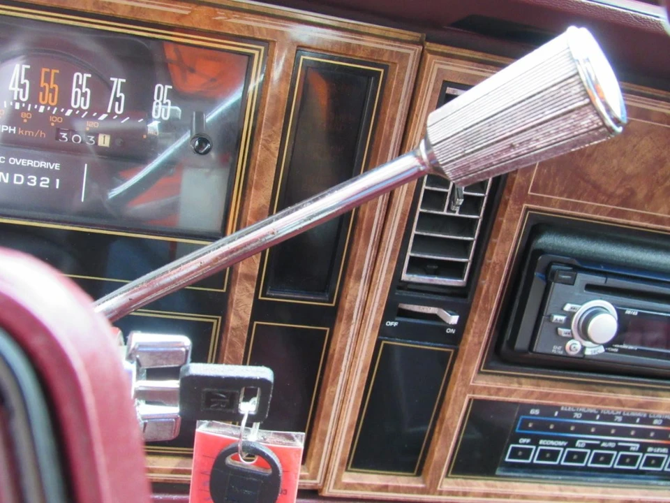 1983 Buick Riviera 4th-7th Gen - Image 31 of 31