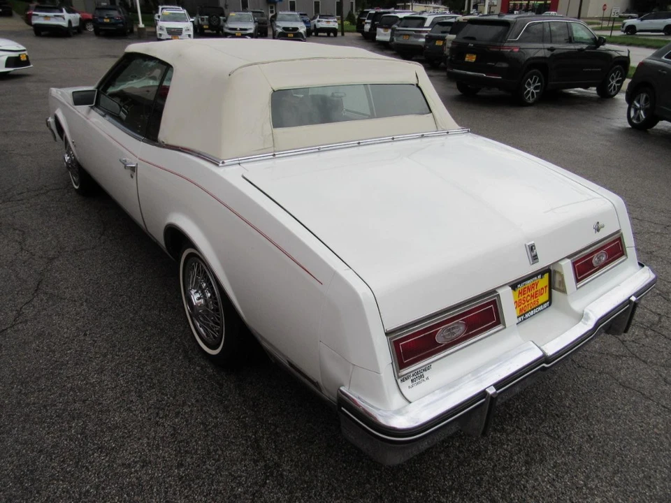 1983 Buick Riviera 4th-7th Gen - Image 14 of 31