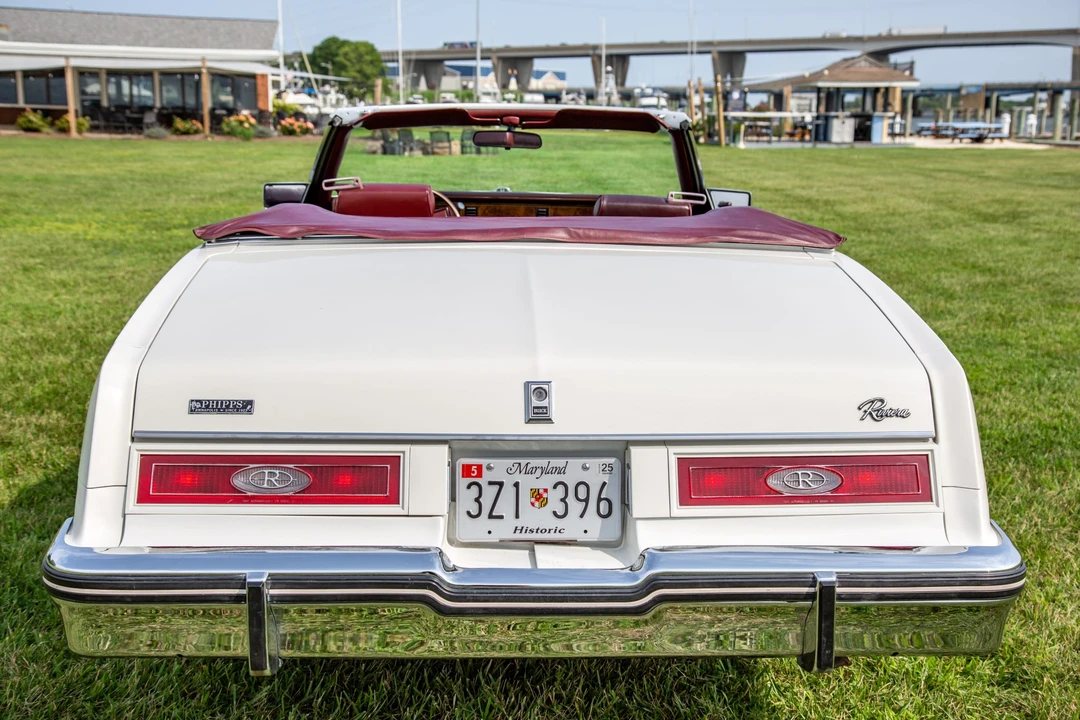 1983 Buick Riviera 4th-7th Gen - Image 5 of 31