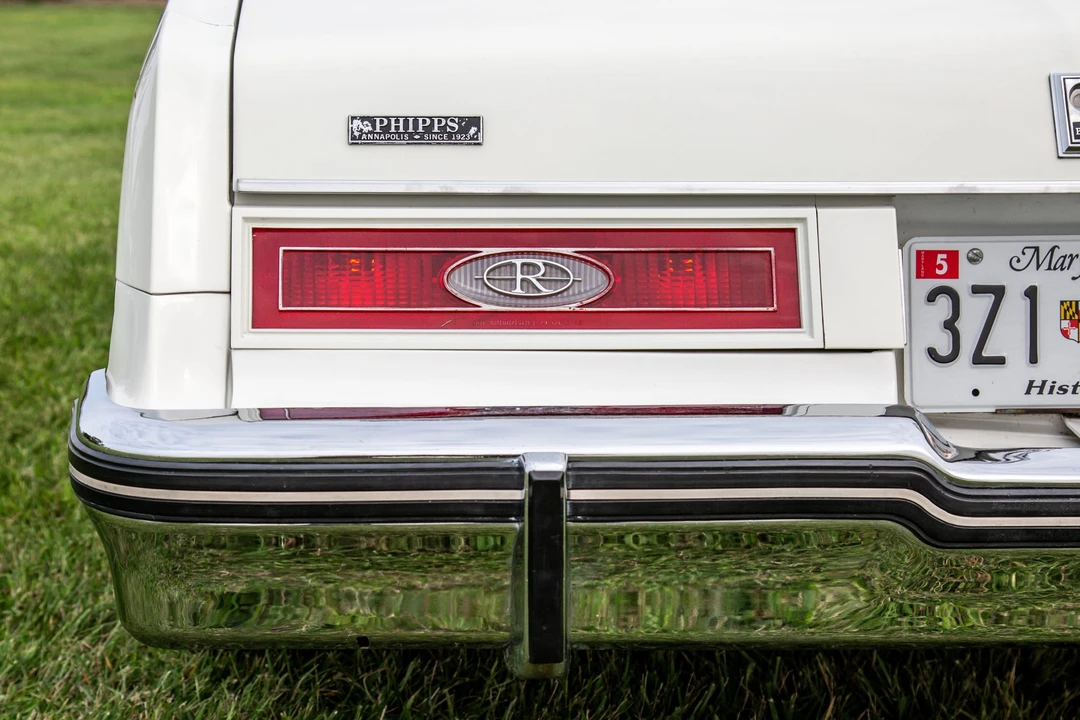 1983 Buick Riviera 4th-7th Gen - Image 24 of 31
