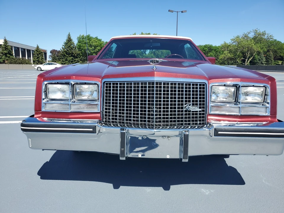 1983 Buick Riviera 4th-7th Gen - Image 21 of 31