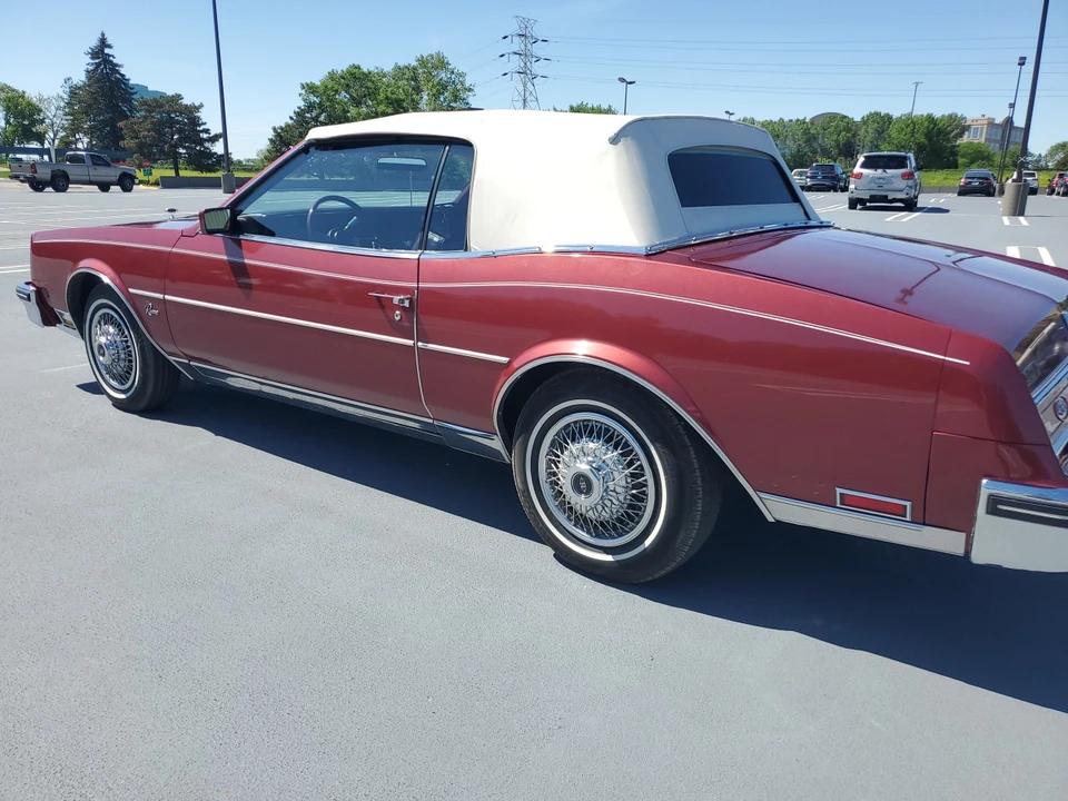 1983 Buick Riviera 4th-7th Gen - Image 8 of 31